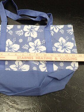 Blue flower small tote